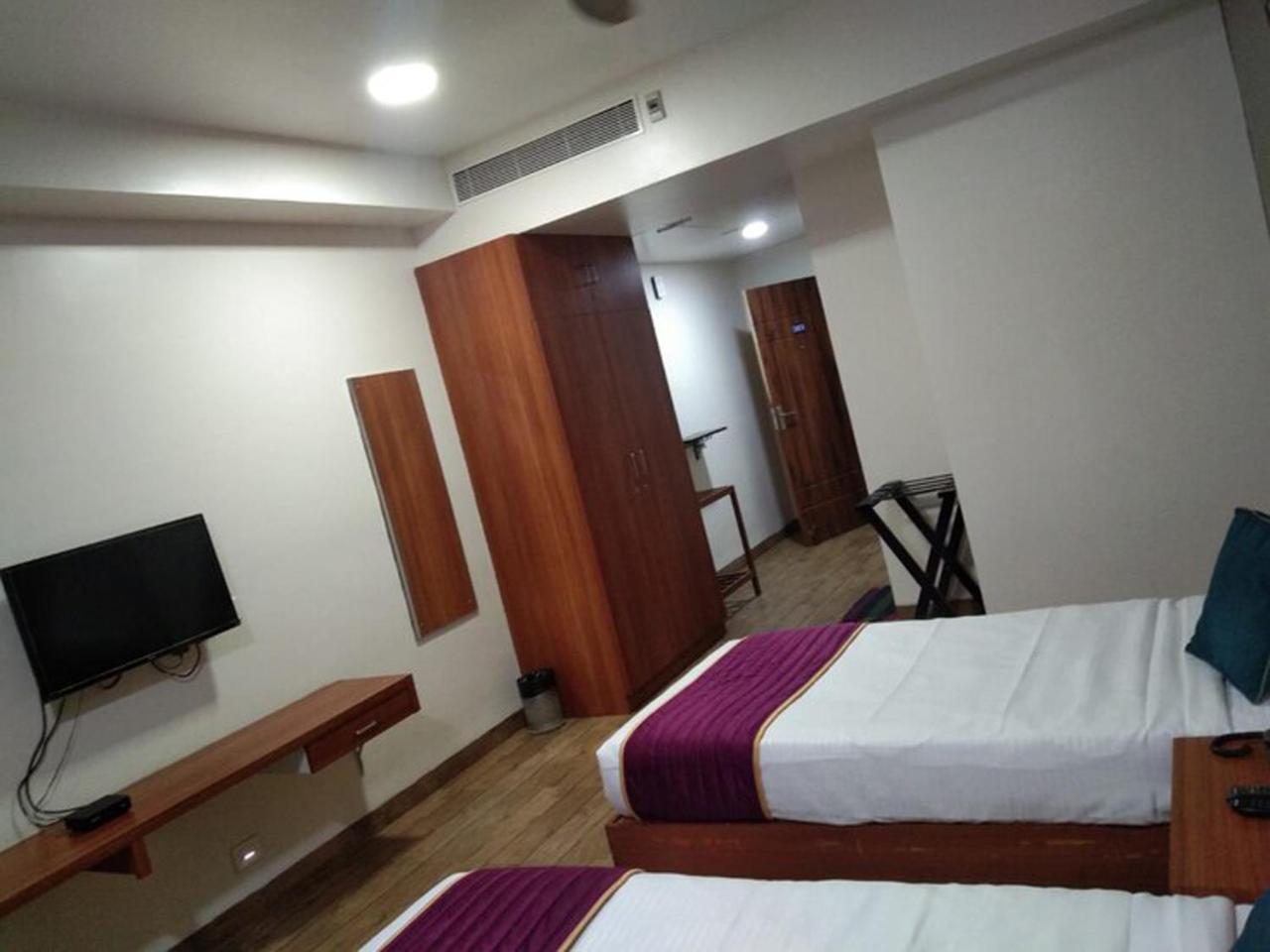 Dsquare Omr By K Hotels เชนไน ภายนอก รูปภาพ